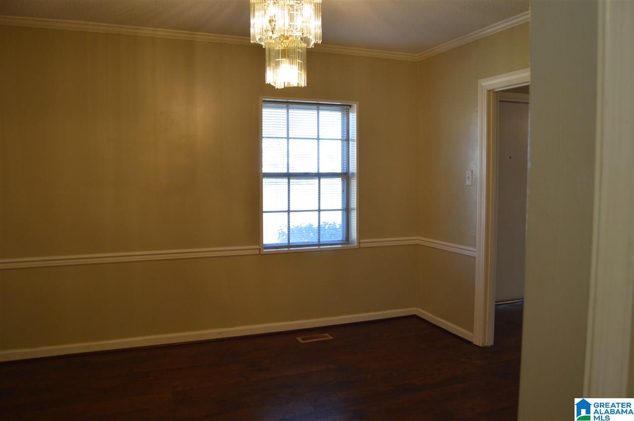 811 1st Avenue West Alabaster, AL 35007 - Photo 3 of 36