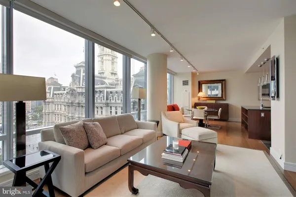 $6,600 | 1414 South Penn Square, Unit 10F, Philadelphia, PA 19102