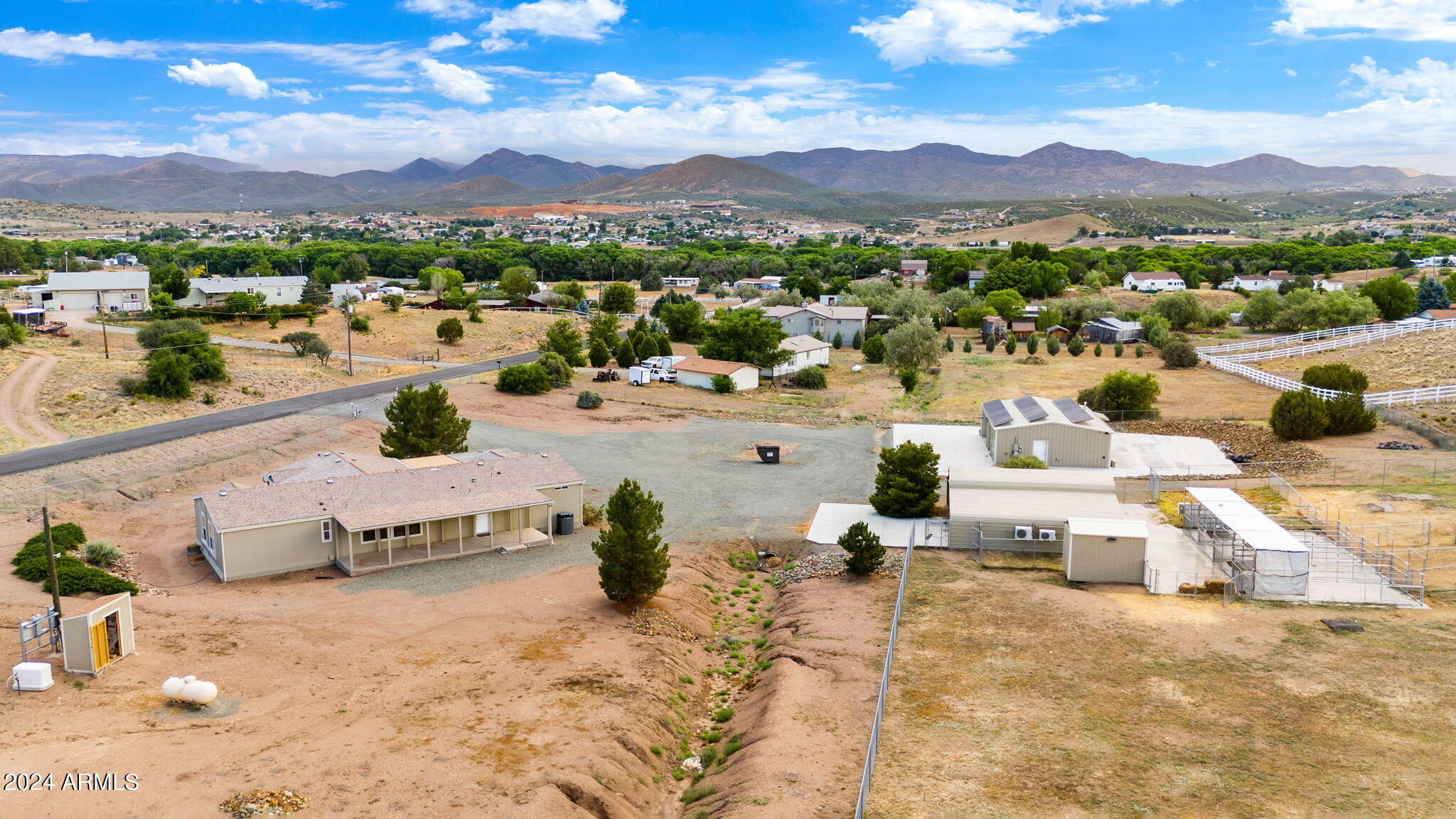 13950 Henderson Road Dewey, AZ 86327 - Photo 25 of 28 7-aerial-5