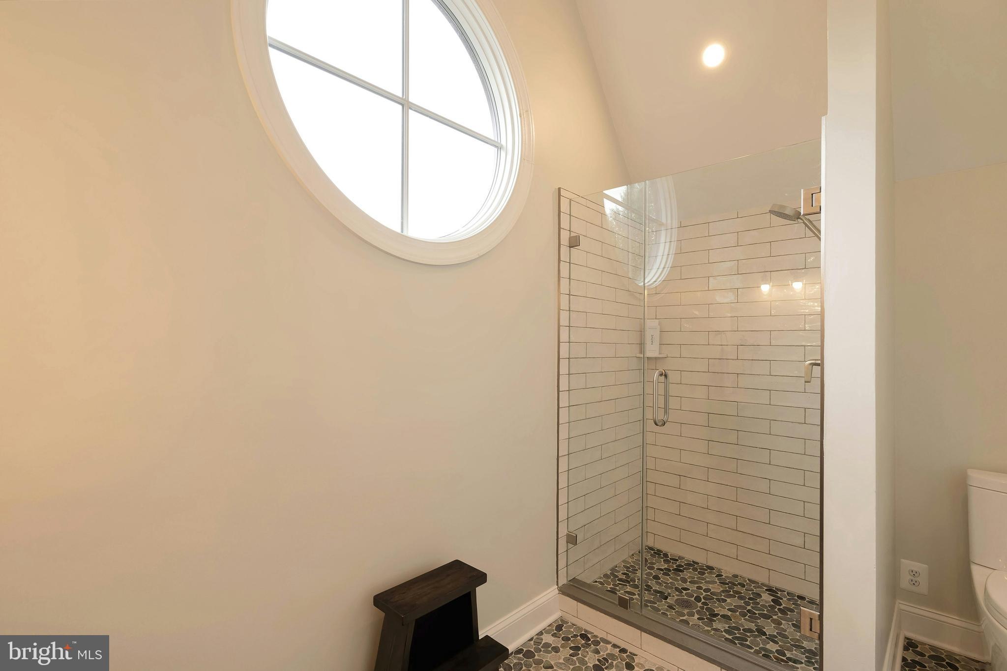 2807 1st Road North Arlington, VA 22201 - Photo 26 of 36 Gallery Image 26
