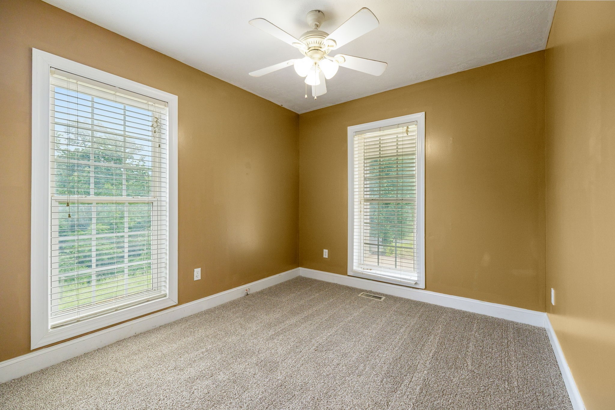 6701 McCormick Ridge Road Whitleyville, TN 38588 - Photo 33 of 63 a view of an empty room with a window