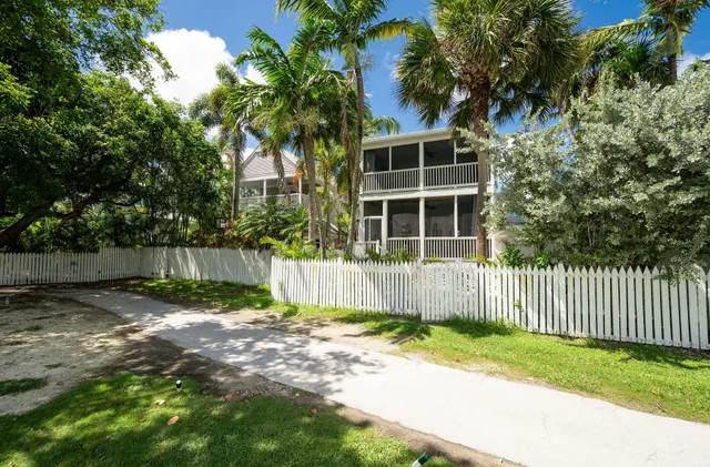 $1,250,000 | 283 Golf Club Drive, Key West, FL 33040