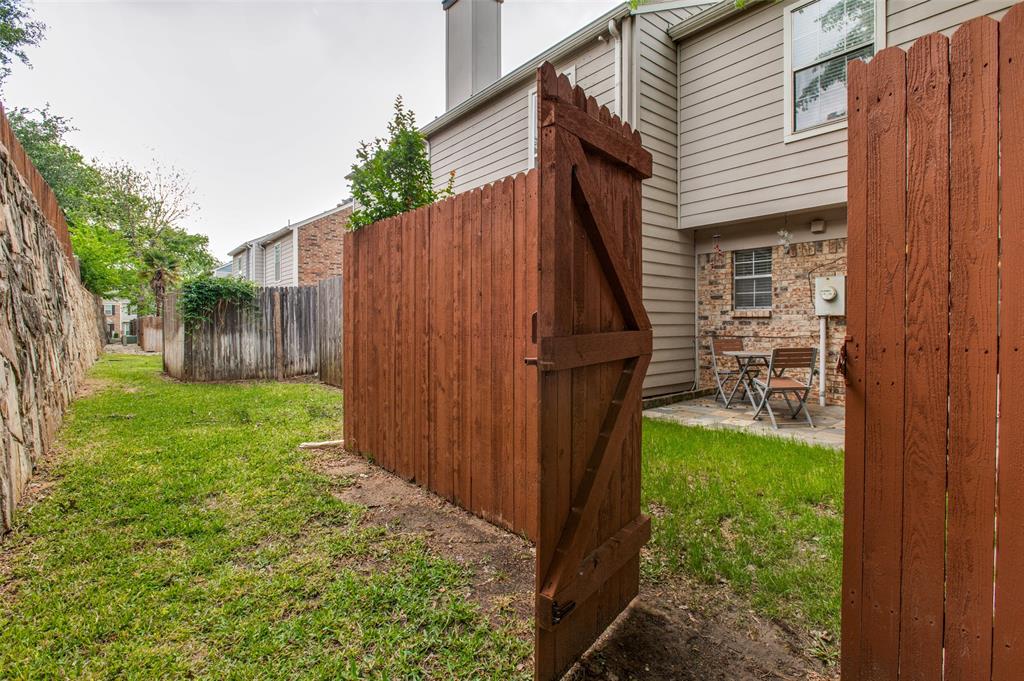 22 Abbey Road Euless, TX 76039 - Photo 19 of 20 Greenbelt area
