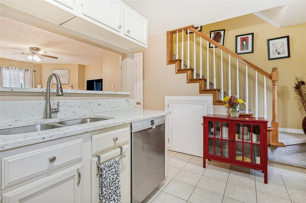22 Abbey Road Euless, TX 76039 - Photo 10 of 20 Granite counter tops, with stainless steel appliances.