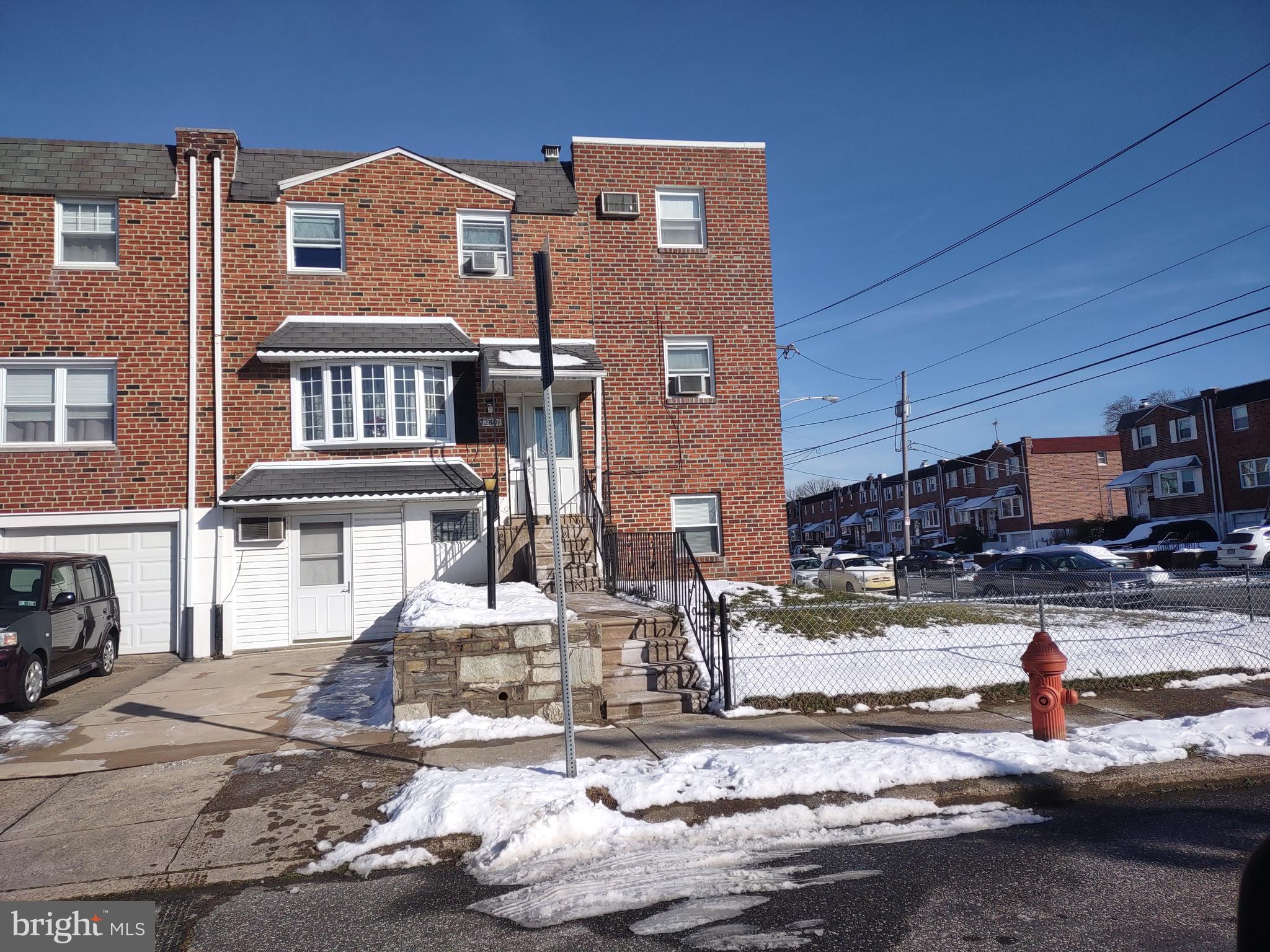 12601 Chilton Road Philadelphia, PA 19154 - Photo 1 of 37 12601 Chilton Rd