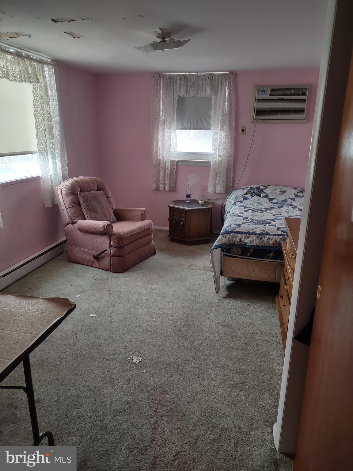 12601 Chilton Road Philadelphia, PA 19154 - Photo 23 of 37 Bedroom # 5 2nd flr !