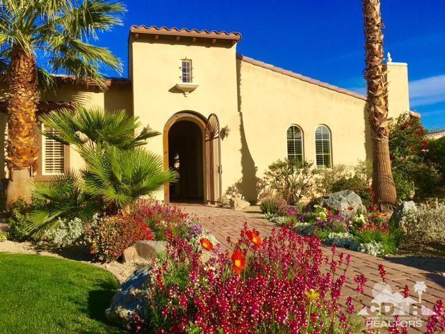 40278 Rancho Palmeras Rancho Mirage, CA 92270 - Photo 4 of 68 a front view of a house with a yard