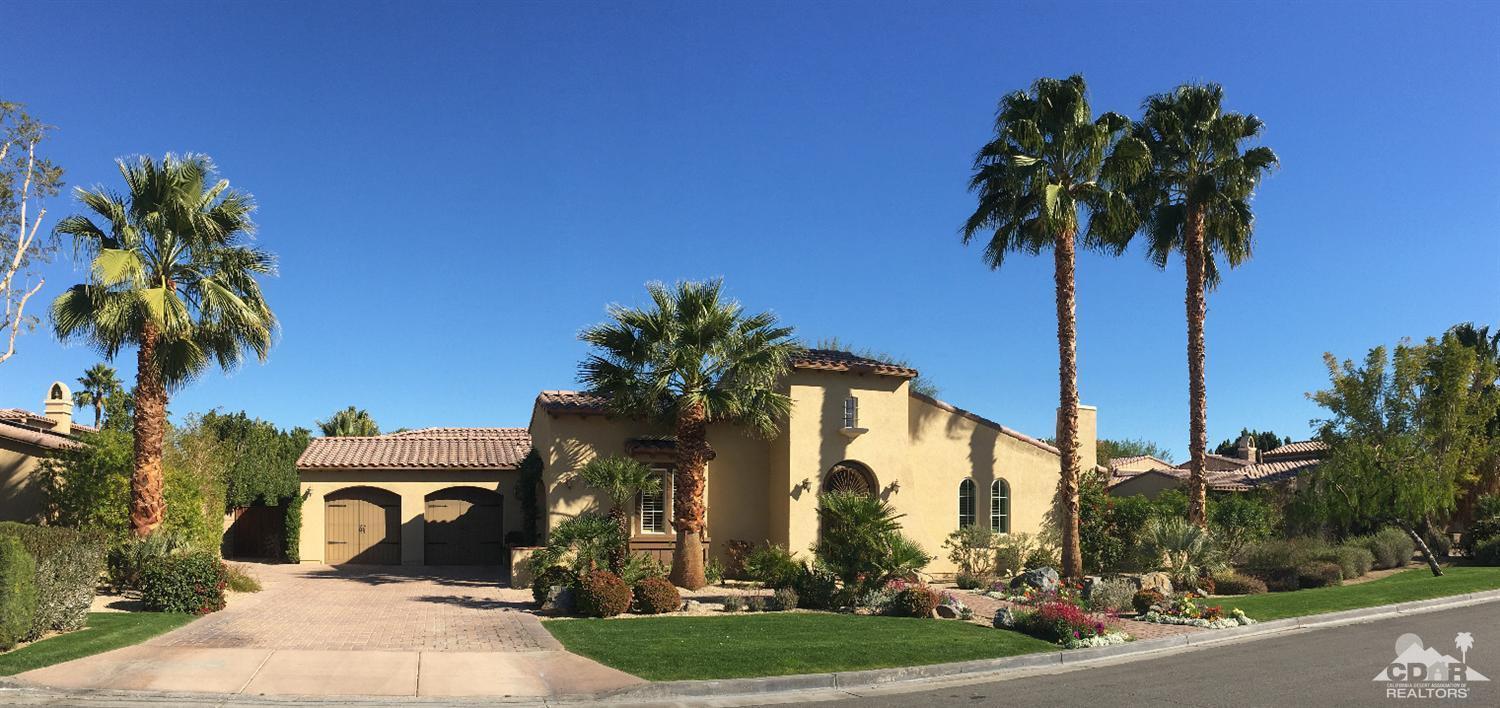 40278 Rancho Palmeras Rancho Mirage, CA 92270 - Photo 46 of 68 a front view of a house with a garden and a yard
