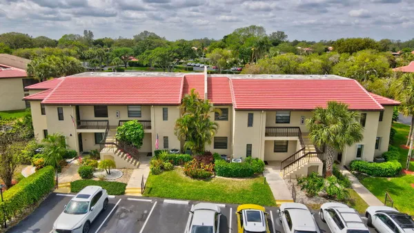 $4,200 | 21214 Lago Circle, Unit 8F, Boca Raton, FL 33433