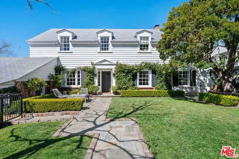 $4,395,000 | 211 Barlock Avenue, Los Angeles, CA 90049