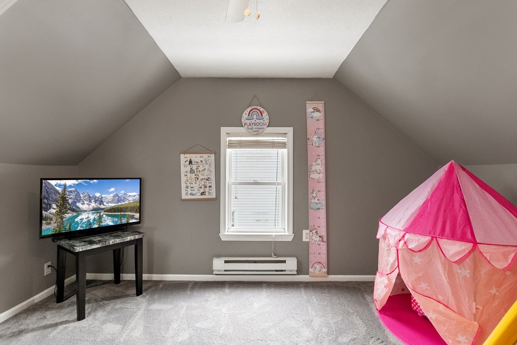 173 Gillette Avenue Springfield, MA 01118 - Photo 24 of 39 Gallery Image 24