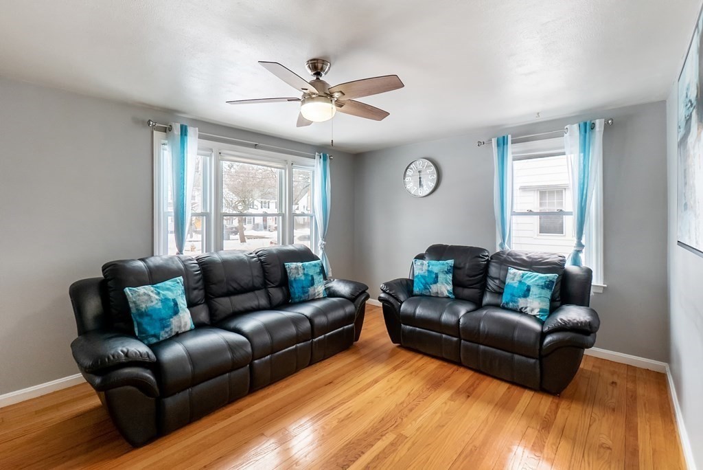 173 Gillette Avenue Springfield, MA 01118 - Photo 7 of 39 Gallery Image 7