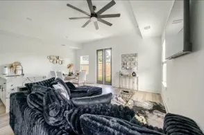 $2,385 | 964 Lucky Street, Unit B, Houston, TX 77088