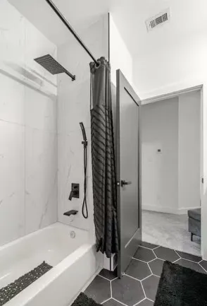 $2,385 | 964 Lucky Street, Unit B, Houston, TX 77088