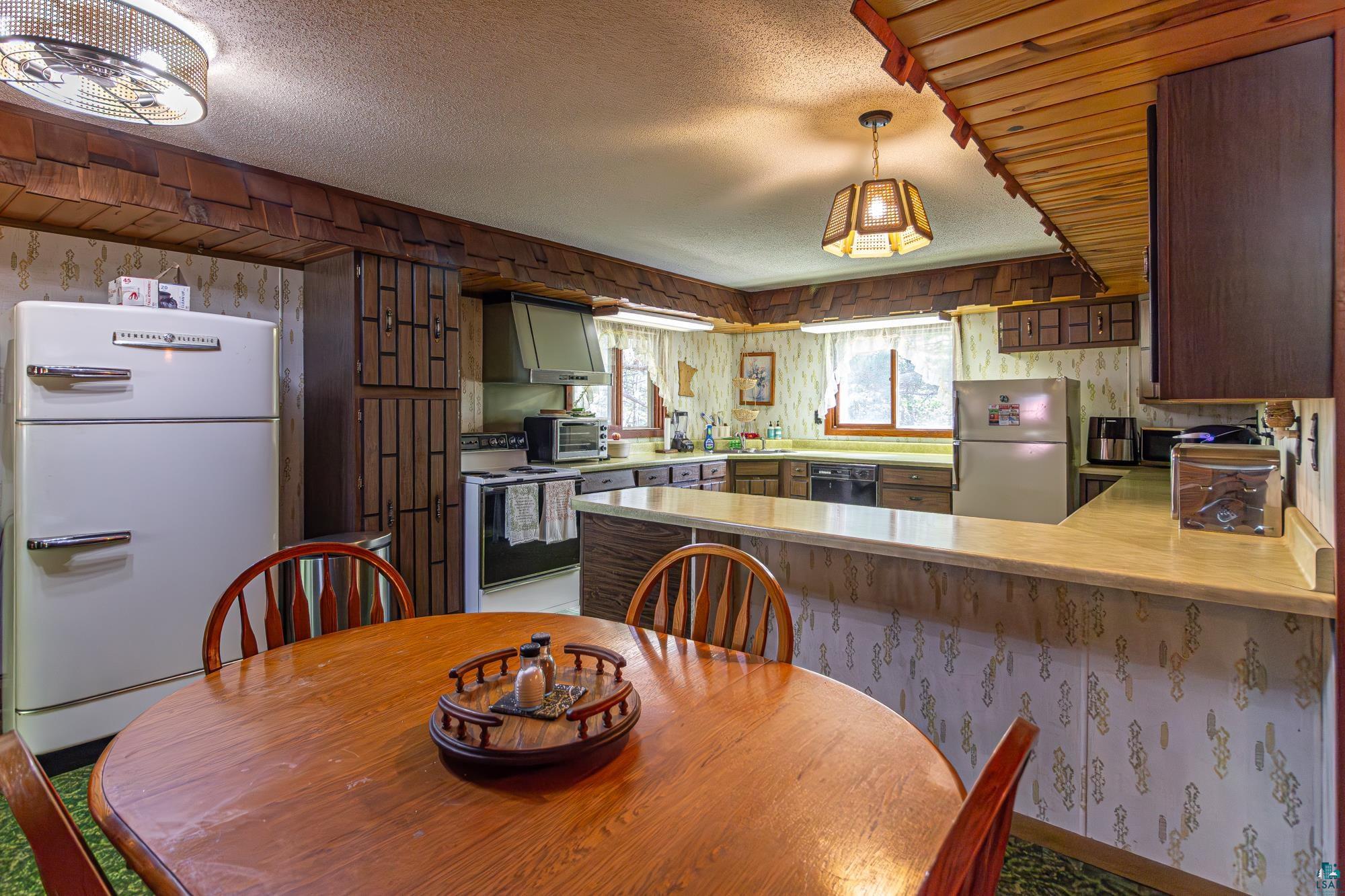 14108 Fall Lake Road Ely, MN 55731 - Photo 15 of 93