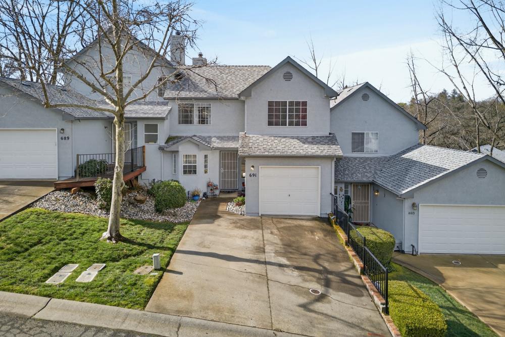 691 David Circle Placerville, CA 95667 - Photo 2 of 44