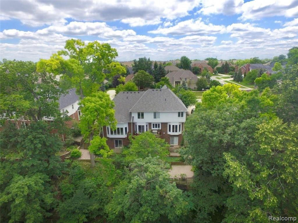 3638 Nesting Ridge Drive Rochester Hills, MI 48309 - Photo 3 of 45
