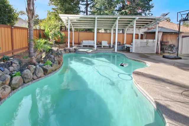 $949,900 | 1220 Breakwater Way, Brentwood, CA 94513