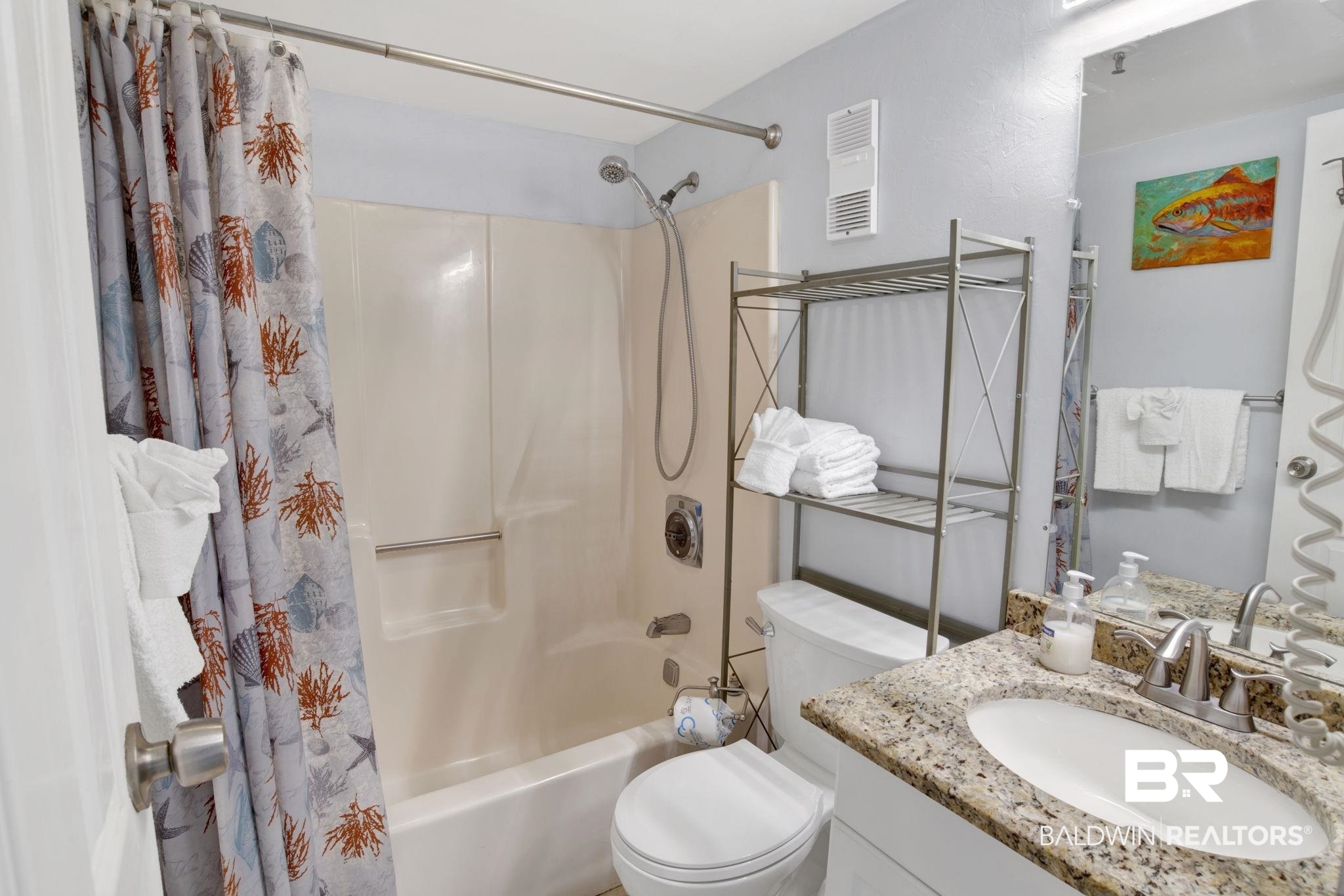 375 Plantation Road, Unit 5514 Gulf Shores, AL 36542 - Photo 20 of 44 Full bathroom featuring shower / tub combo and vanity