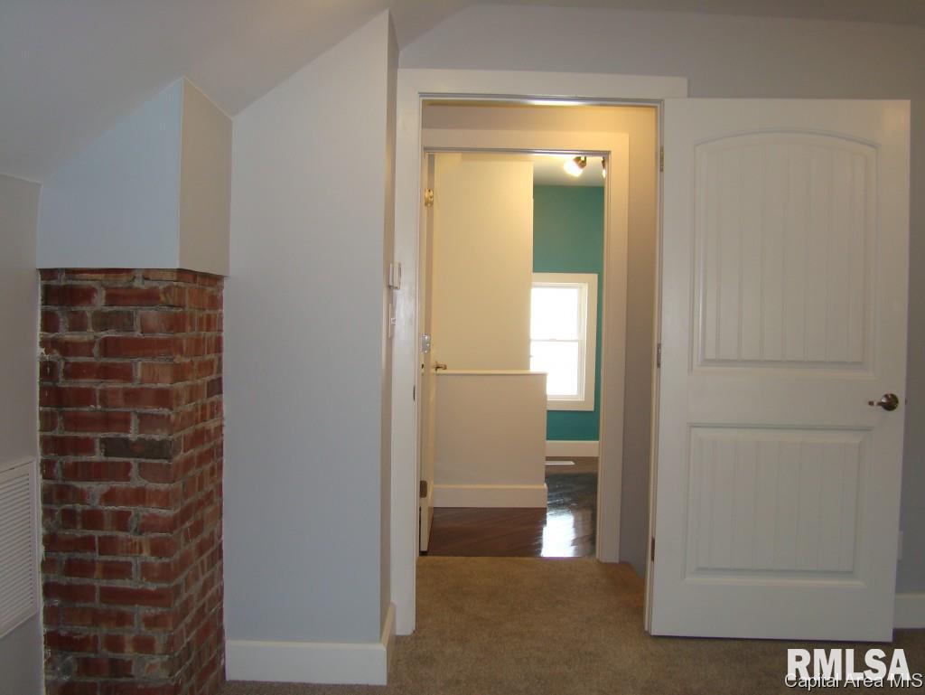 2549 South 7th Street Springfield, IL 62703 - Photo 6 of 20