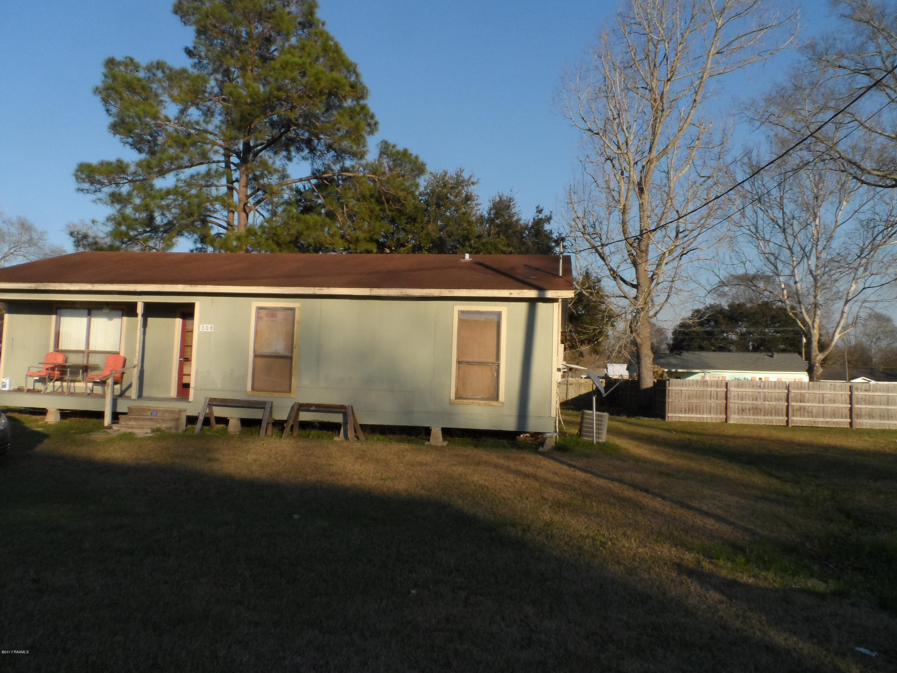 308 Jack Miller Road Ville Platte, LA 70586 - Photo 2 of 17 SAM_1920