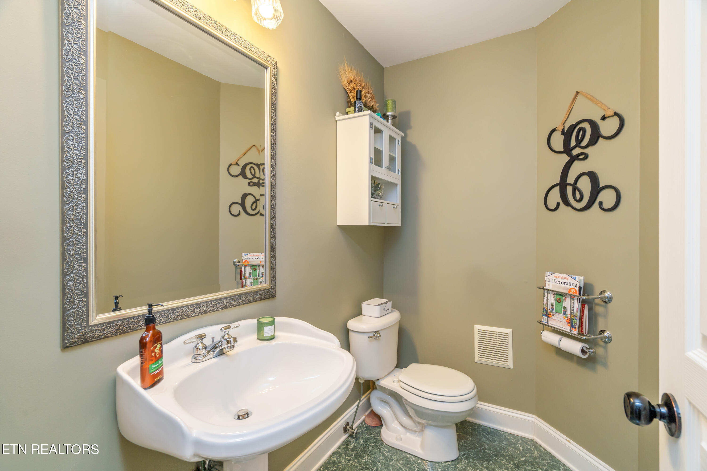 1341 Wineberry Road Powell, TN 37849 - Photo 8 of 46 1341 Wineberry Rd-18 - Copy