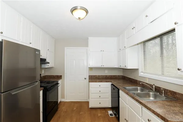 $1,750 | 7194 Blackjack Court, Riverdale, GA 30296