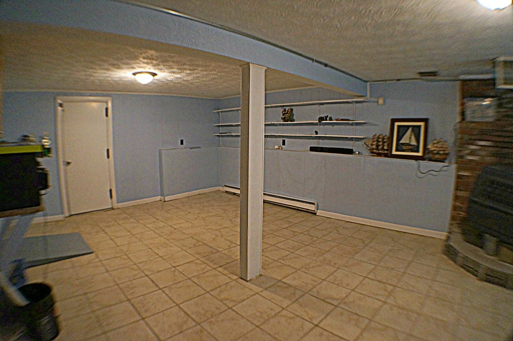 183 Bay State Road Methuen, MA 01844 - Photo 17 of 19 Gallery Image 17