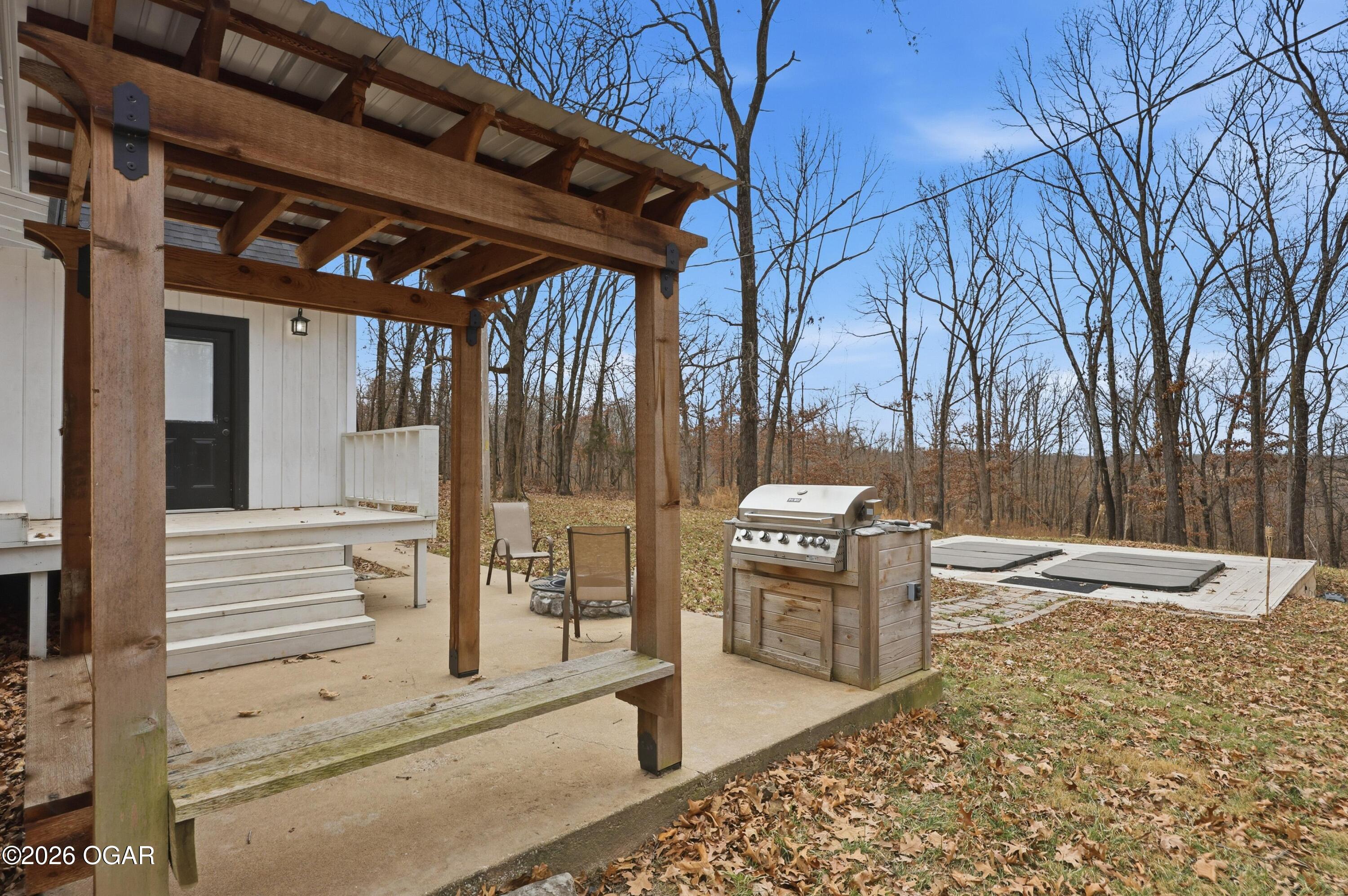 11830 Whispering Pines Road Neosho, MO 64850 - Photo 36 of 41 Gallery Image 36