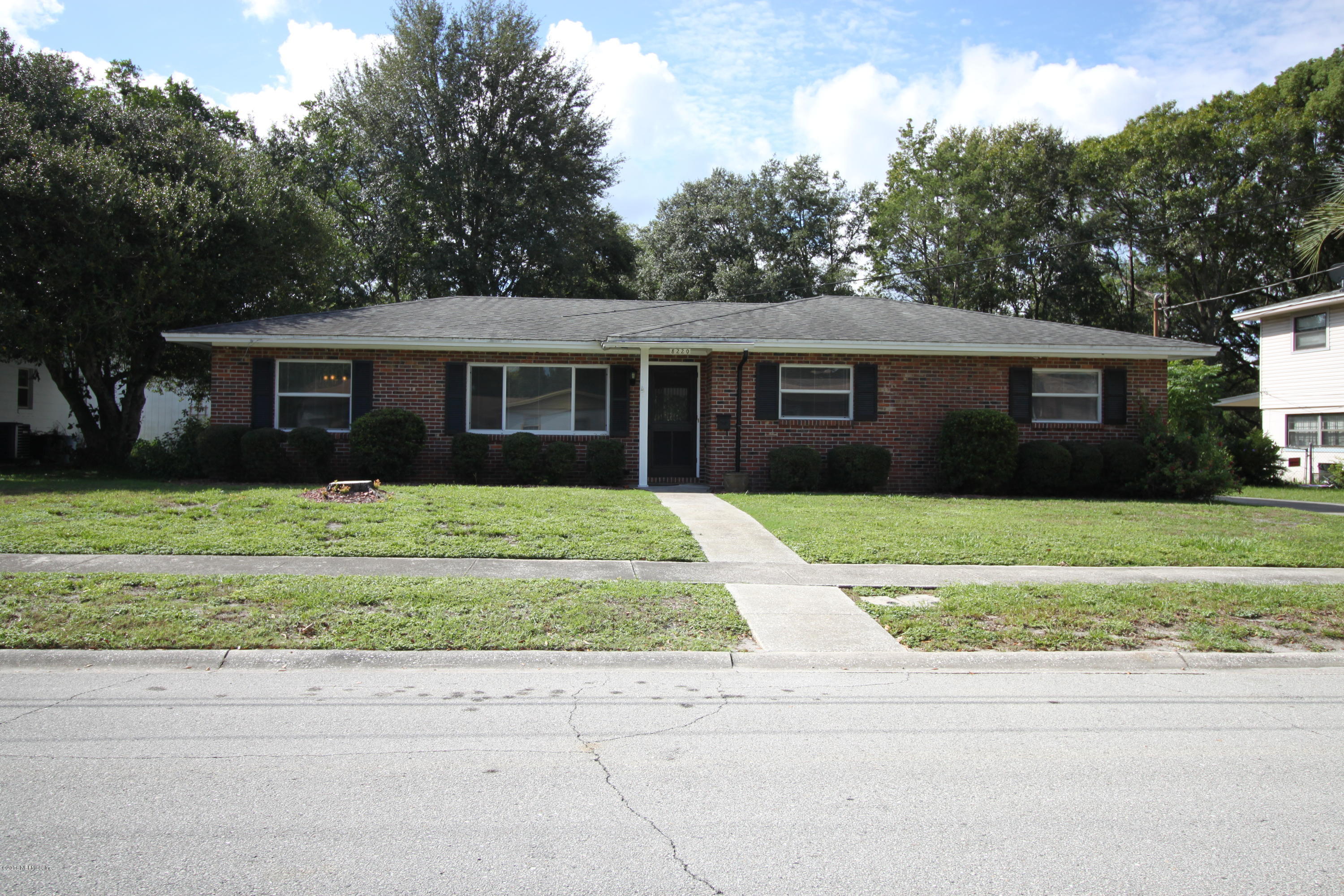 8220 Barracuda Road Jacksonville, FL 32244 - Photo 1 of 25 IMG_8651