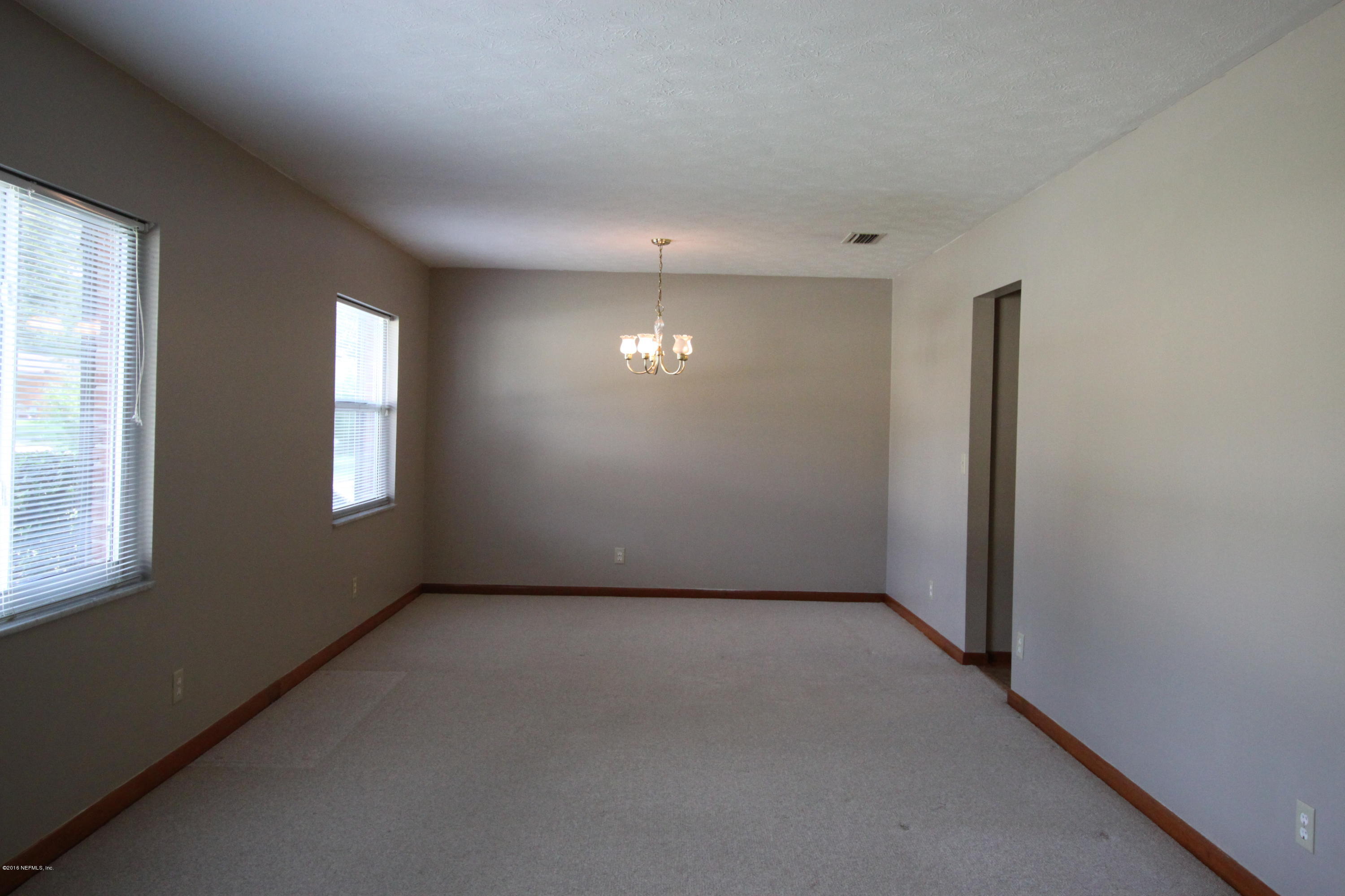 8220 Barracuda Road Jacksonville, FL 32244 - Photo 3 of 25 IMG_8654