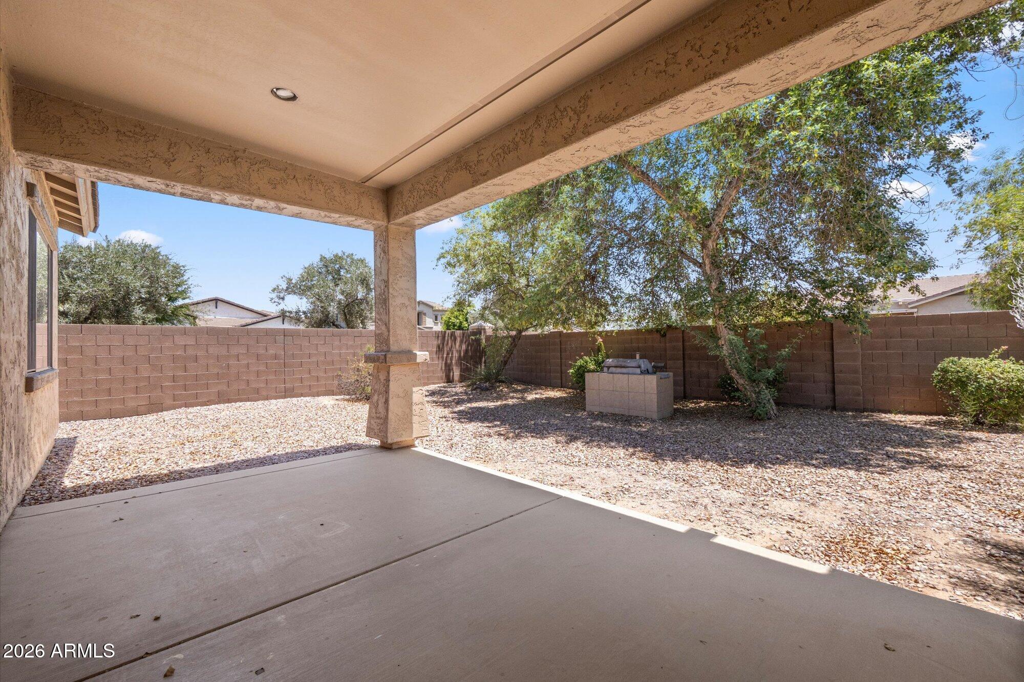 6229 South Moccasin Trail Gilbert, AZ 85298 - Photo 22 of 25 Covered Patio