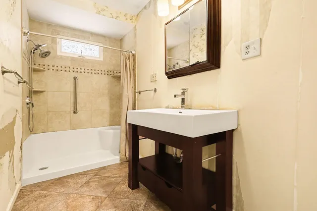 $199,000 | 279 Marshall Street, Coldwater, MI 49036