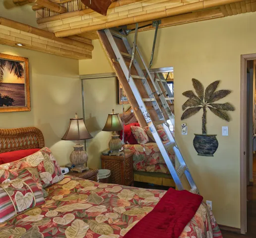 a bed room with a bed