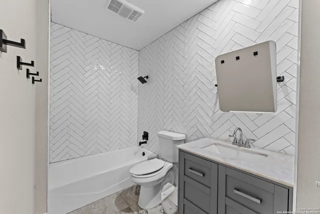 $549,900 | 29735 Saddleback Circle, Boerne, TX 78015