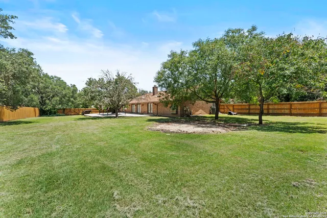 $549,900 | 29735 Saddleback Circle, Boerne, TX 78015