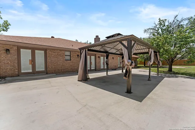 $549,900 | 29735 Saddleback Circle, Boerne, TX 78015