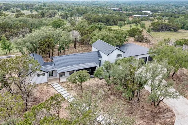 $799,999 | 4190 West Fm 243, Bertram, TX 78605