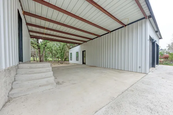 a view of the porch