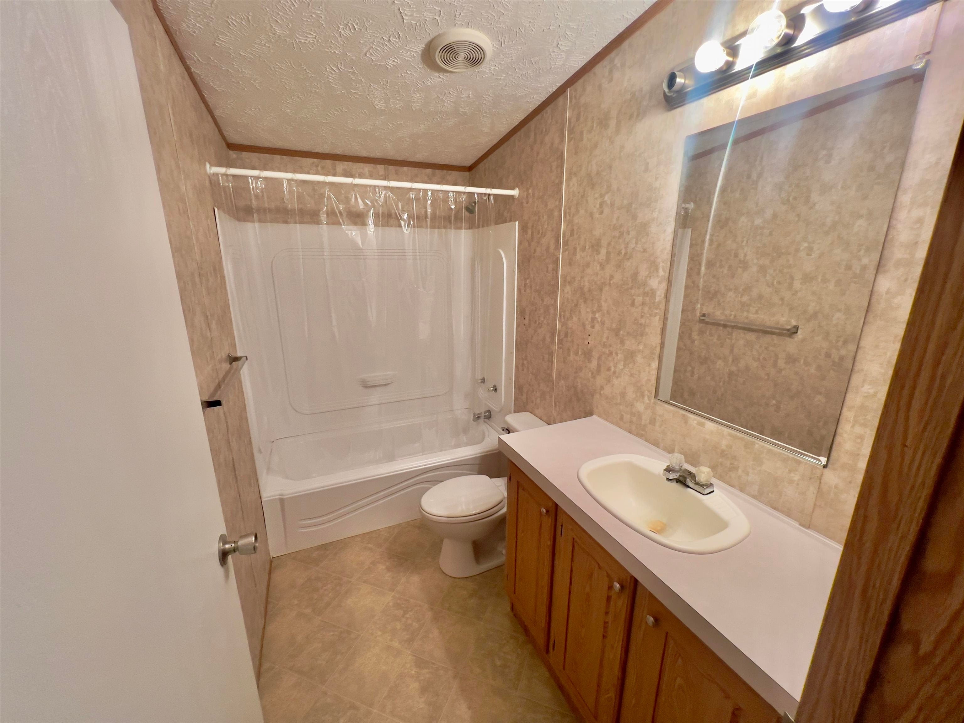 1254 Joels Branch Road Genoa, WV 25517 - Photo 14 of 27 Gallery Image 14