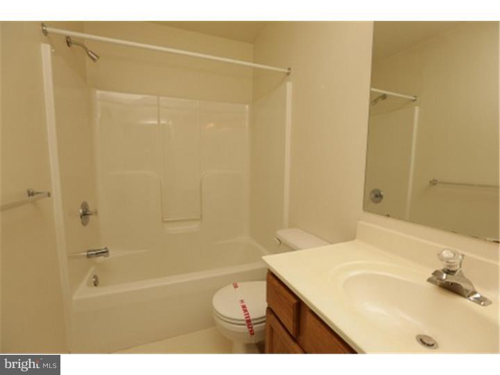 1730 Rhawn Street Philadelphia, PA 19111 - Photo 5 of 11 Gallery Image 5