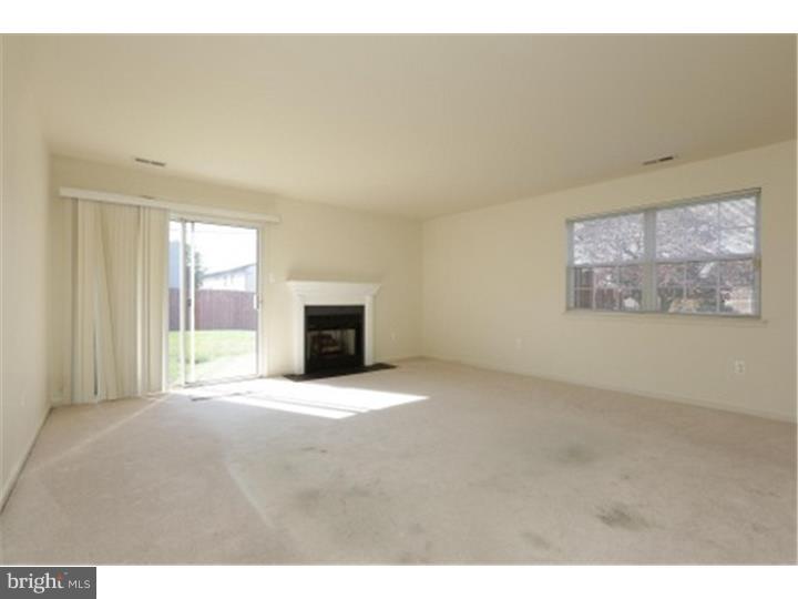 1730 Rhawn Street Philadelphia, PA 19111 - Photo 7 of 11 Gallery Image 7