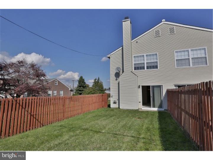 1730 Rhawn Street Philadelphia, PA 19111 - Photo 9 of 11 Gallery Image 9