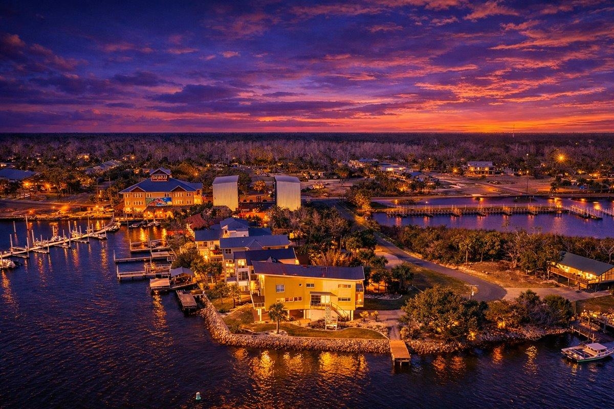 121 Main Street Steinhatchee, FL 32359 - Photo 13 of 70