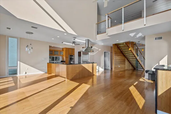 $2,300,000 | 121 Main Street, Steinhatchee, FL 32359