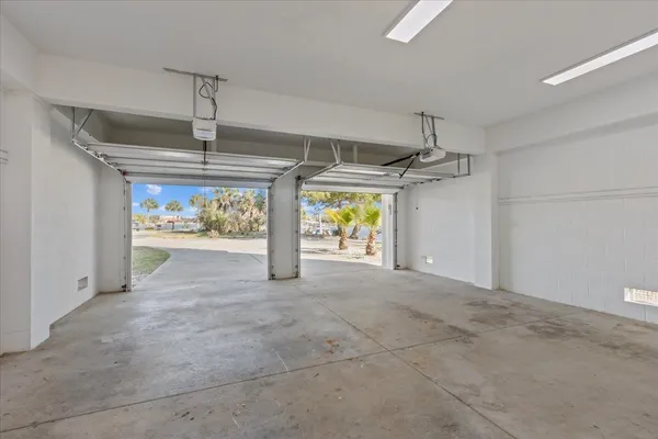 $2,300,000 | 121 Main Street, Steinhatchee, FL 32359