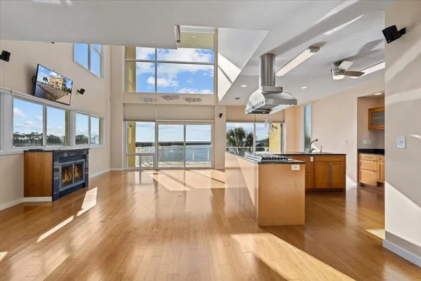 $2,300,000 | 121 Main Street, Steinhatchee, FL 32359