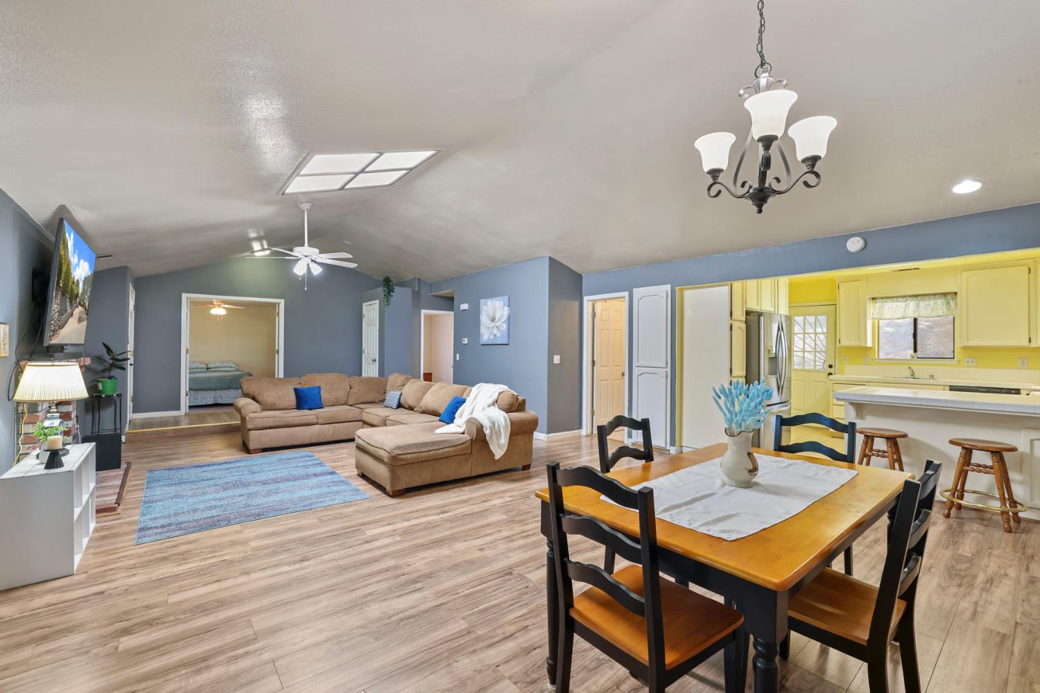 2133 State Rte 26 Valley Springs, CA 95252 - Photo 13 of 42