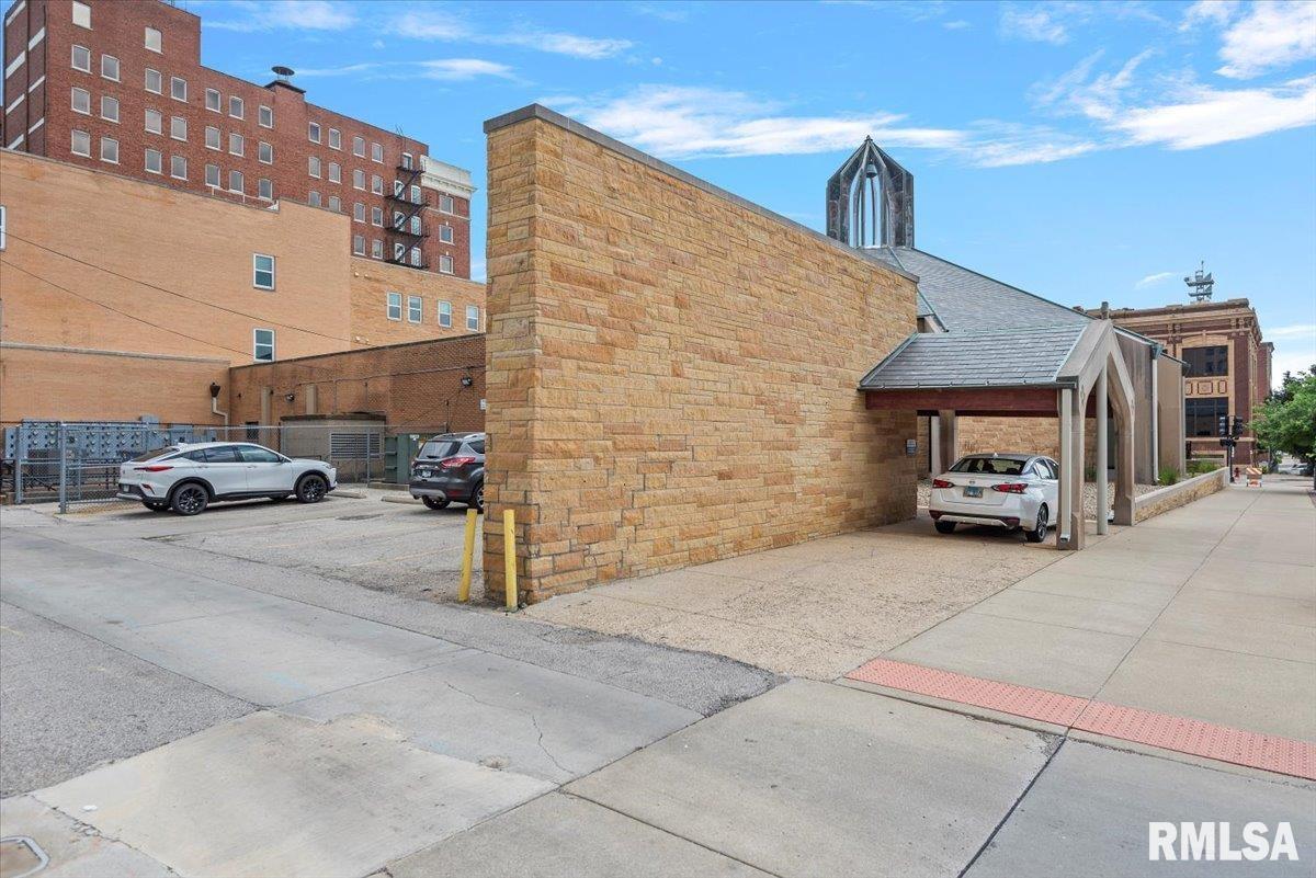 501 East Capitol Avenue Springfield, IL 62701 - Photo 16 of 71 Gallery Image 16
