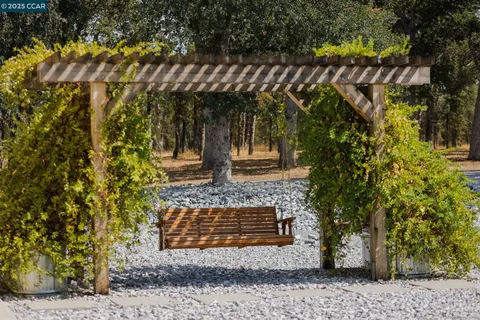 $2,900,000 | Tehama County, Cottonwood, CA 96022